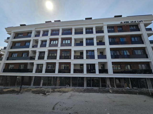 KÜÇÜKYALI MEKTEP CD.'DE YENI 34M2 BAHÇE TERASLI 2+1 SATILIK DAIRE