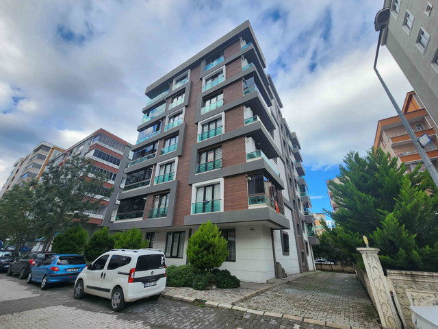 YATIRIMLIK! 65 M² NET GENİŞ BALKON KİRACILI MERKEZİ KONUM