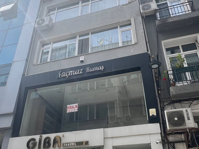 NİŞANTAŞINDA NOKTA LOKASYONDA SATILIK ARAKAT DAİRE