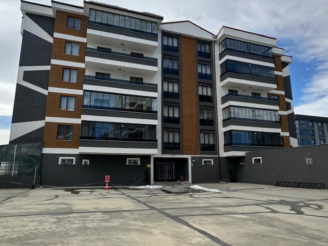 REMAX ARTIS'DEN VADI PARK'TA SATILIK 4+1 ULTRA LÜKS DAIRE