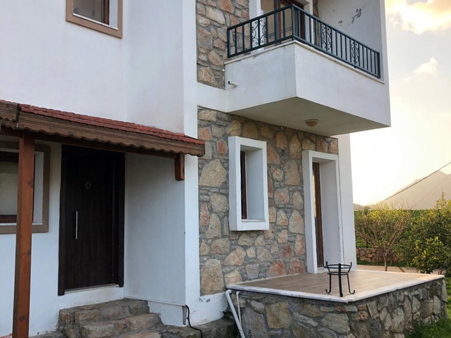 DATÇA BELEN’DE SATILIK 2+1 BAHÇELİ MÜSTAKİL GİRİŞLİ İKİZ VİLLA