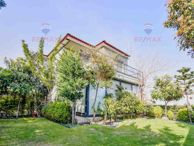 REMAX AVLU'DAN SARNIÇ'TA İMARLI SATILIK VİLLA