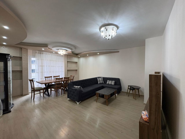 REMAX RİNA'DAN SOLİ CENTER CİVARI GENİŞ 3+1 DAİRE