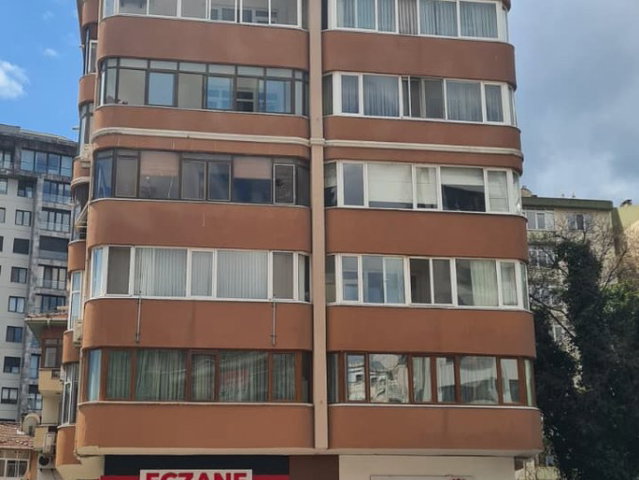 ŞEMSETTİN GÜNALTAY CADDESİ ÜZERİNDE SATILIK 95M2 3+1 DAİRE