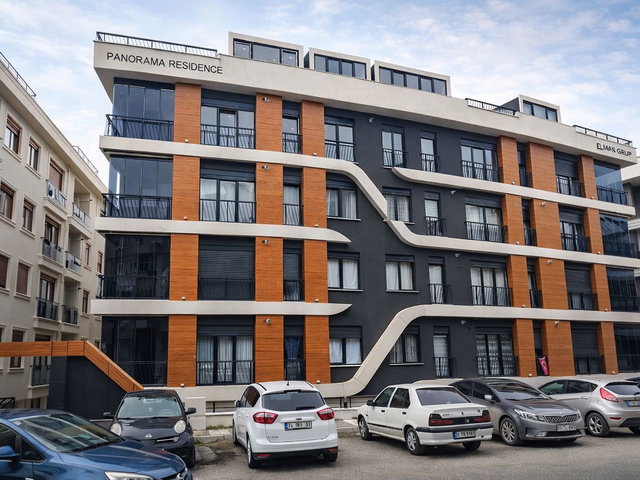 REMAX WE - İDEALTEPE'DE MARMARAY'A YAKIN SATILIK 2+1