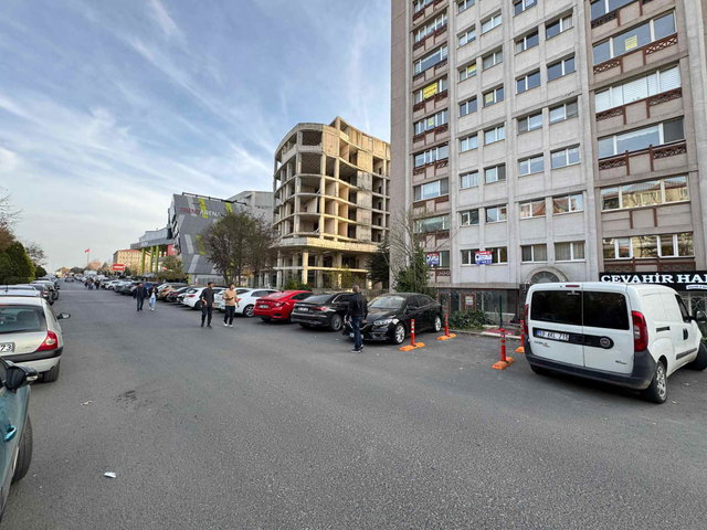 ALİPAŞA MAHALLESİ AVM YE ADIM MESAFESİNDE DAİRE