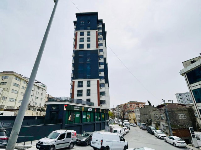 BAĞCILAR KİRAZLI MAH. METROYA YAKIN SIFIR 3+1 YERDEN ISITMALI OTOPARKLI KAÇIRILMAZ DAİRE