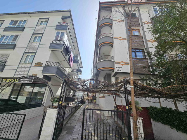 PİYADE MAHALLESİNDE BOŞ 3+1 SATILIK DAİRE