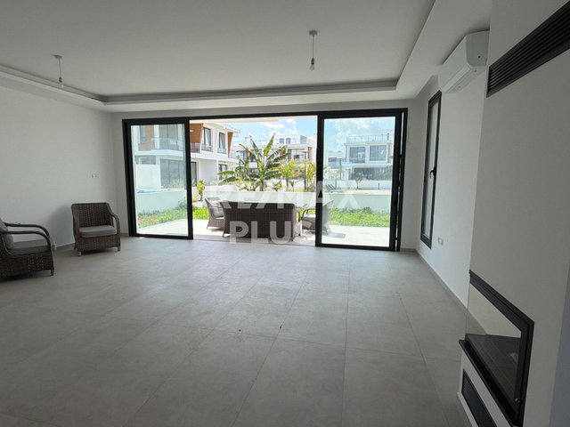 FIRSAT! £350K – MÜSTAKİL LÜKS VİLLA | ORCHARD | KOÇAN HAZIR | HAVUZ MANZARALI !!!