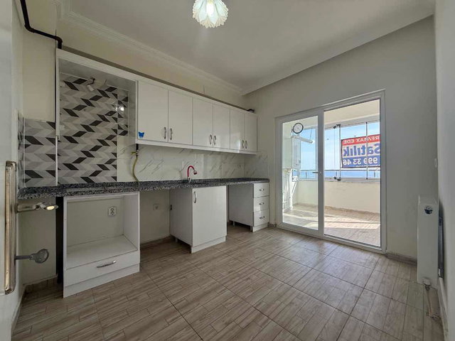 REMAX EDE'DEN BEYAZITLIDA SATILIK PANAROMİK MANZARALI 2+1 DAİRE