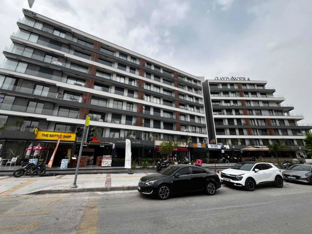 GAYDA VERA SITESINDE HAVUZLU ÖNÜ AÇIK 2+1 SATILIK DAIRE