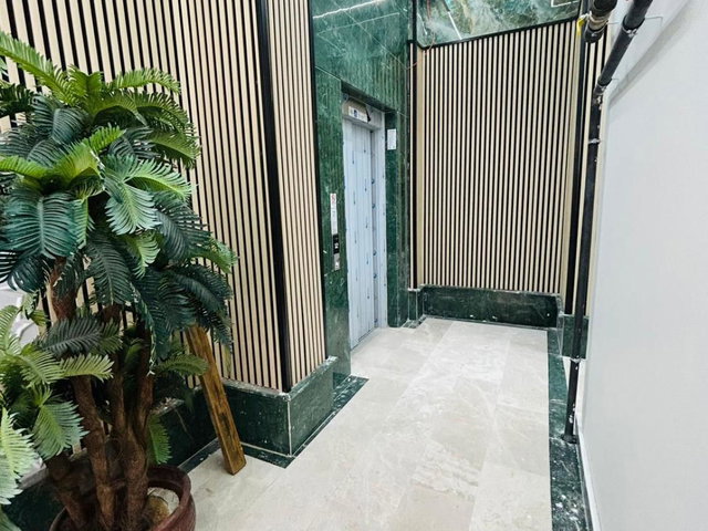 BAĞCILAR BAĞLAR MAH. METROYA YAKIN SIFIR 2+1 YERDEN ISITMALI OTOPARKLI DAİRE