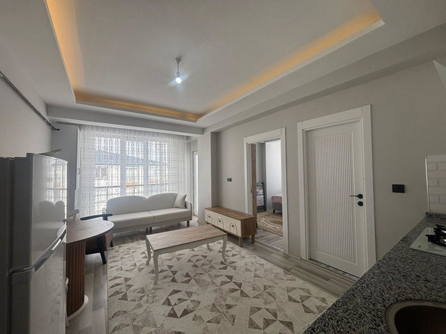 REMAX ARTIS'DEN DADAŞKENT'TE FUL EŞYALI SATILIK 1+1 DAIRE