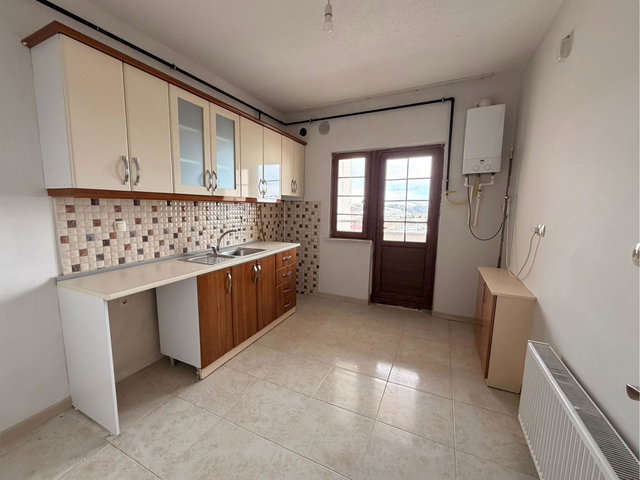 REMAX ARTIS'DEN A.GAZI TOKILERDE KIRALIK 3+1 DAIRE