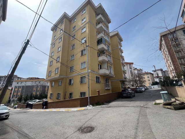 PENDİK ŞEYHLİ METROYA YAKIN SATILIK 3+1 ARA KAT DAİRE