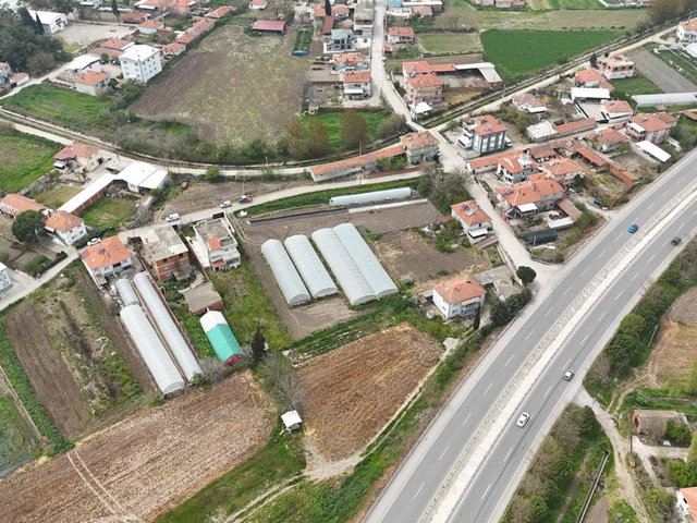 REMAX MID 'DEN MERKEZE 10 DK BÜYÜKBOSTANCIDA SATILIK MÜSTAKIL EV