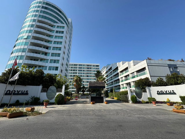 ATAKÖY NOVUS RESIDENCE'DE 95 M2 TERASLI, 3 OTOPARKLI KIRALIK 3+1 PENTHOUSE