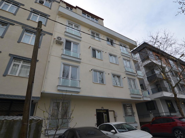 REMAX PROF'TAN OSMANGAZİ MAHALLESİNDE KİRALIK 2+1 DAİRE