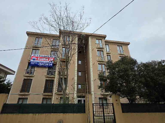 ÜMRANİYE IHLAMURKUYU'DA SATILIK 4+1 DUBLEX DAİRE