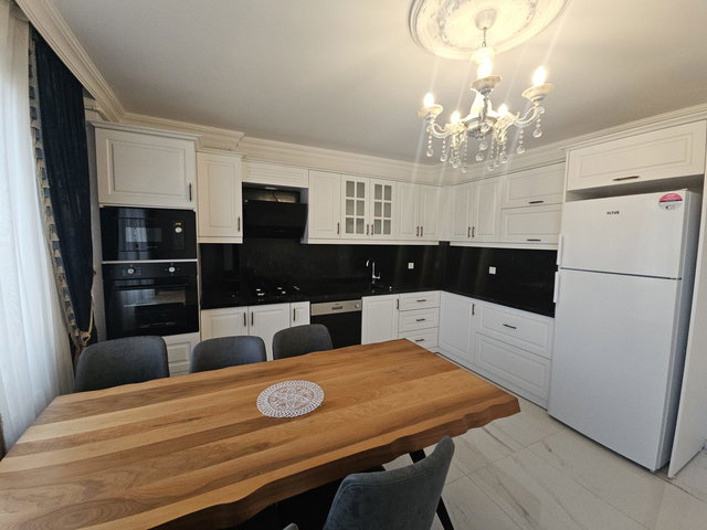 RE/MAX DREAM'DEN DERİNCE MERKEZDE ASANSÖRLÜ LÜX 3+1 DUBLEX DAİRE