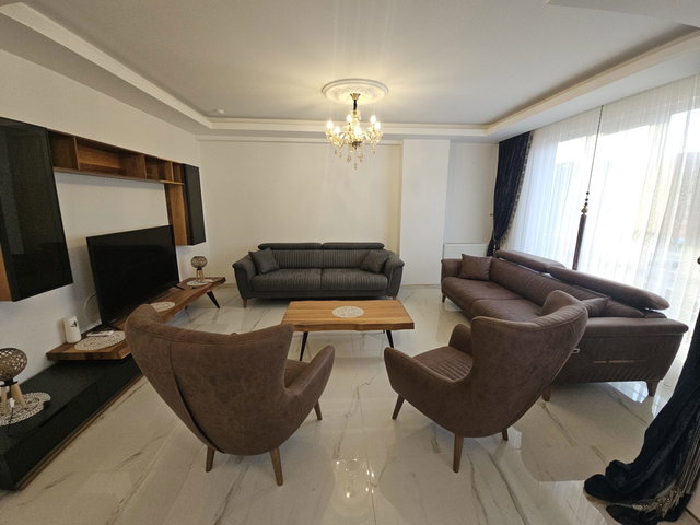 RE/MAX DREAM'DEN DERİNCE MERKEZDE ASANSÖRLÜ LÜX 3+1 DUBLEX DAİRE