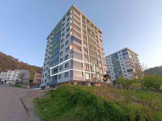ARSİN YEŞİLCE KONUTLARI MUHTEŞEM DENİZ MANZARALI SIFIR AYARINDA 3+1