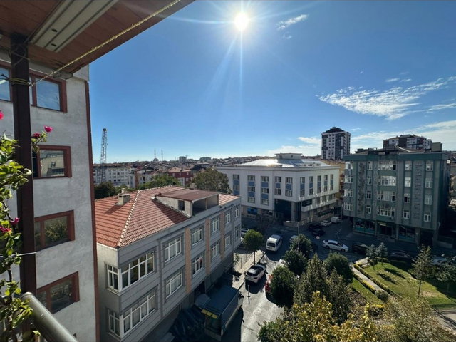 BAĞCILAR HÜRRİYET MAHALLESI 4+2 DUBLEKS SATILIK DAIRE