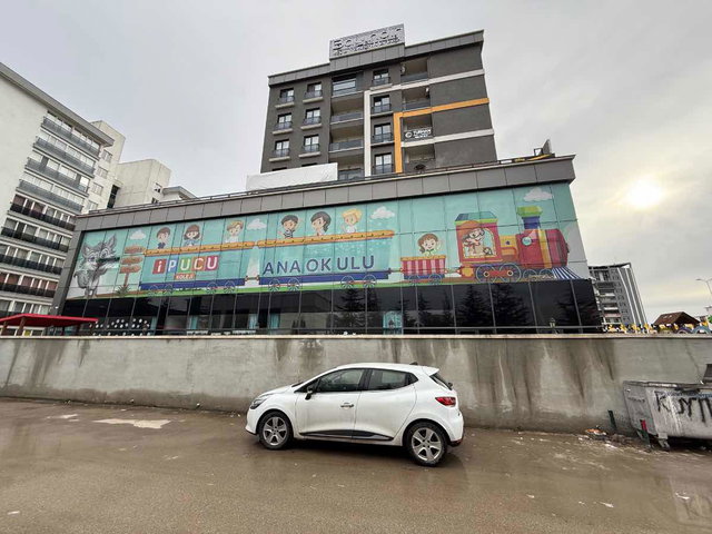 ERYAMAN BAYINDIR İŞ MERKEZİNDE TİCARİ VE KONUTA UYGUN 2+1  HOME OFİS DAİRE