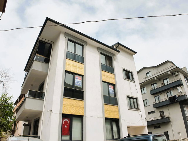 KARTEPE DUMLUPINAR'DA 3+1 ARAKAT EBEVEYN BANYOLU KİRALIK DAİRE