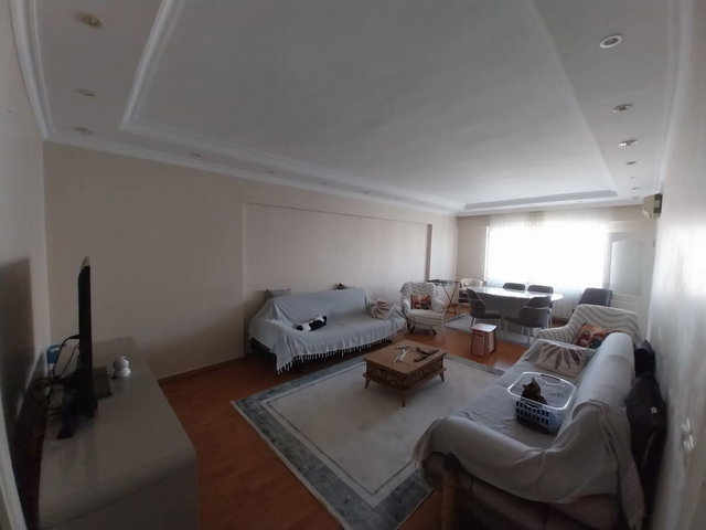 BEYLİKDÜZÜ GÖKBEY SİTESİ METROBÜSE YAKIN SATILIK 3+1 DAİRE