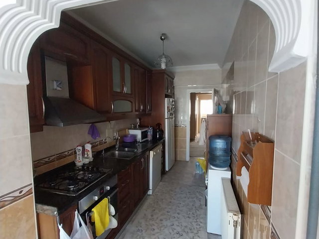 BEYLİKDÜZÜ GÖKBEY SİTESİ METROBÜSE YAKIN SATILIK 3+1 DAİRE