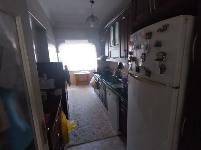BEYLİKDÜZÜ GÖKBEY SİTESİ METROBÜSE YAKIN SATILIK 3+1 DAİRE