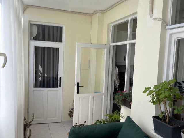 ZERDALİLİK DEĞİRMENÖNÜ CADDESİNDE FULL YAPILI SATILIK 2+1 DAİRE