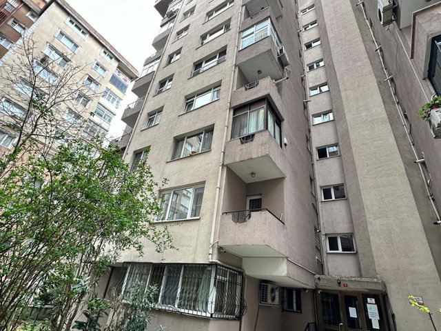 GÜNGÖREN OSMANİYE / TOZKOPARAN’DA, METROYA YÜRÜME MESAFESİNDE, SİTE İÇİNDE SATILIK DAİRE!