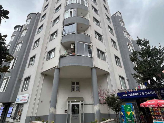 BAHÇEŞEHIR BOĞAZKÖY DOĞA SITESI'NDE SATILIK DUBLEKS DAIRE