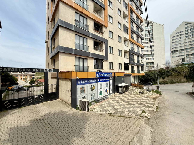 PENDİK ESENYALI AHMET YESEVİ MAH 2+1 SATILIK DAİRE