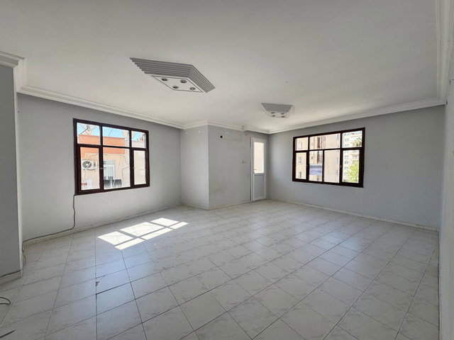 REMAX RİNA'DAN FORUM AVM'YE YÜRÜME MESAFESİNDE GENİŞ 3+1 DAİRE