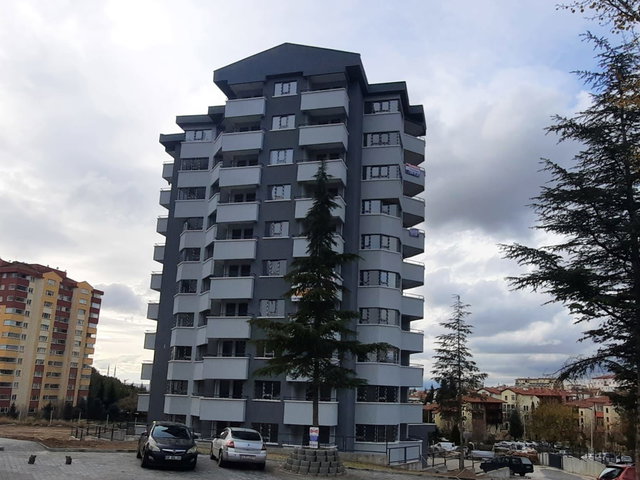 ACİL ! ERYAMANDA ŞEYH ŞAMİL DE  MERKEZİ LOKASYONDA SIFIR 3+1 ARA KAT DAİRE