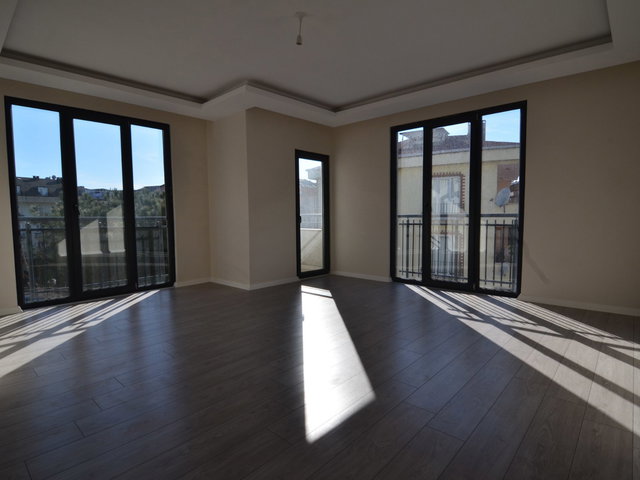 REMAXPROFTAN SARIGAZİ MAHALLESİNDE YENİ BİNADA 3+1 KİRALIK DAİRE