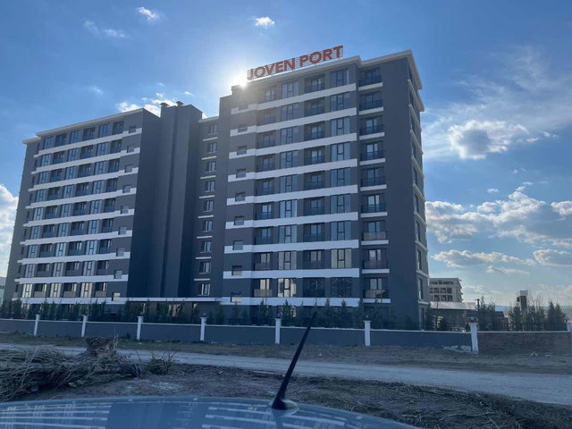 ESENBOĞA JOVEN PORT SİTE İÇİNE BAKAN 1+1 DAİRE