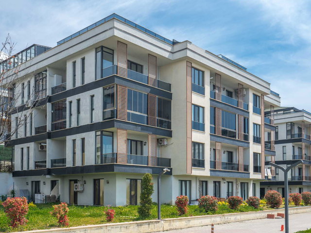 REMAX GELİŞİMDEN AKS CİTY SİTESİNDE SATILIK 2+1 DAİRE