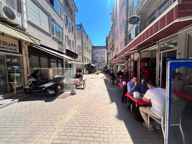 SANAT SOKAĞINDA GENIŞ 2+1 KIRALIK DAIRE