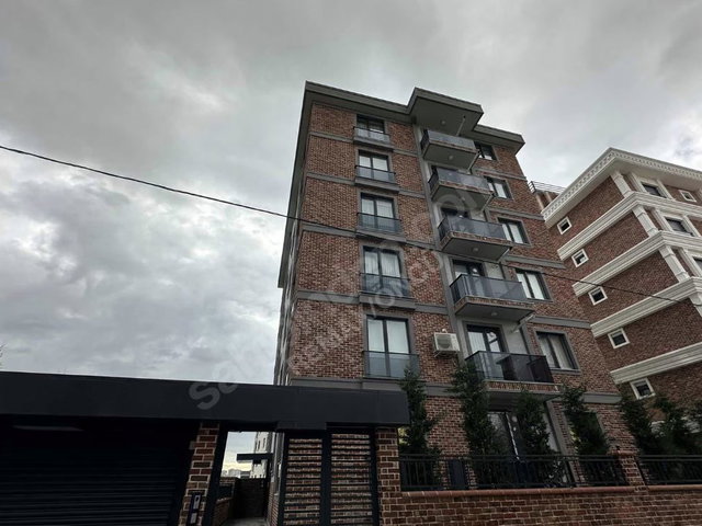 REMAX ÖNCÜ ÇEKMEKÖY EKŞIOGLU MH. 3+1 SIFIR LÜX SATILIK DAIRE