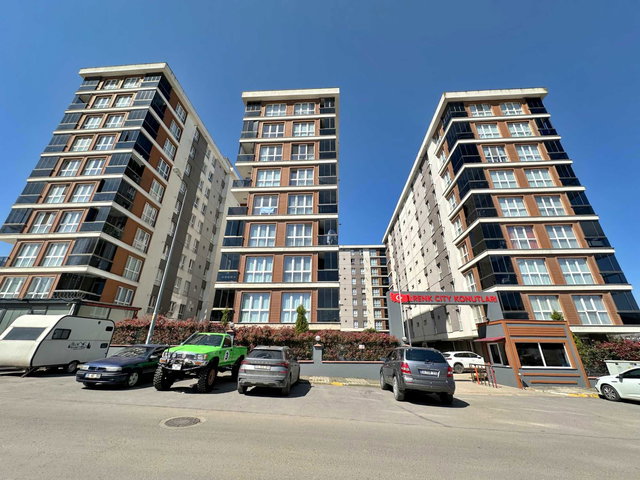 SULTANBEYLİ RENK CITY KONUTLARI KREDİYE UYGUN 2+1 SATILIK DAİRE
