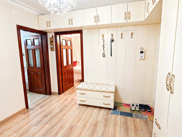 ANKARA KIRKONAKLAR’DA SATILIK 3+1 FERAH VE YENİLENMİŞ DAİRE