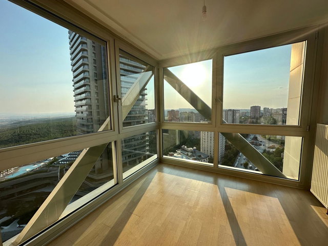 PARK ORAN KONUTLARINDA 4+1 MANZARALI SATILIK DAİRE