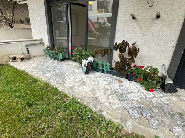 ALTINTEPE'NIN KALBINDE YENI BINADA 1+1 BAHÇE KATI