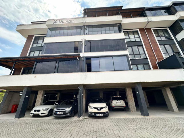 REMAX ADVANTAGE'DEN TOPÇULARDA 3+1 BAHÇE DUBLEKS KİRALIK DAİRE