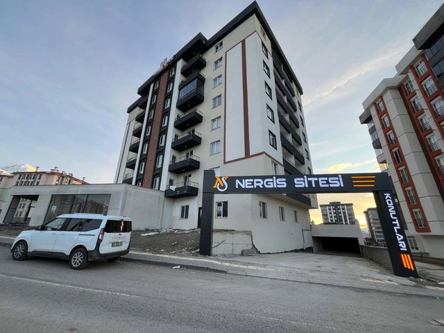 REMAX ARTIS'DEN YILDIZKENT'TE SATILIK 1+1 SIFIR DAIRE