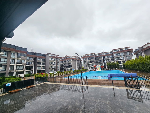 KARTEPE 480 RESIDENCE ARA KAT AYRI MUTFAKLI KIRALIK 2+1 DAIRE